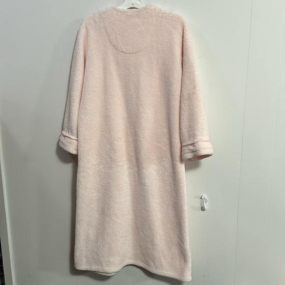Miss Elaine Pink robe, great condition Sz medium super plush - Picture 3 of 6
